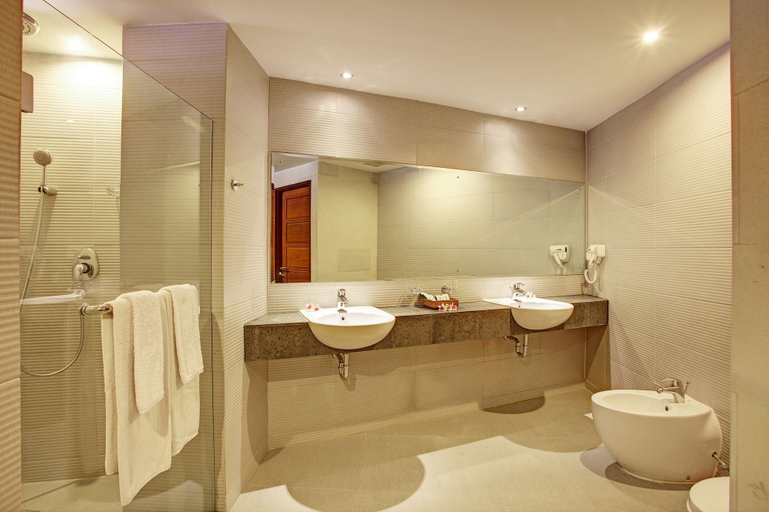 Bathroom 5, Alindra Villas & Spa, Badung