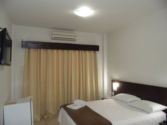 Bedroom 4, Hotel Petaluma, Formiga