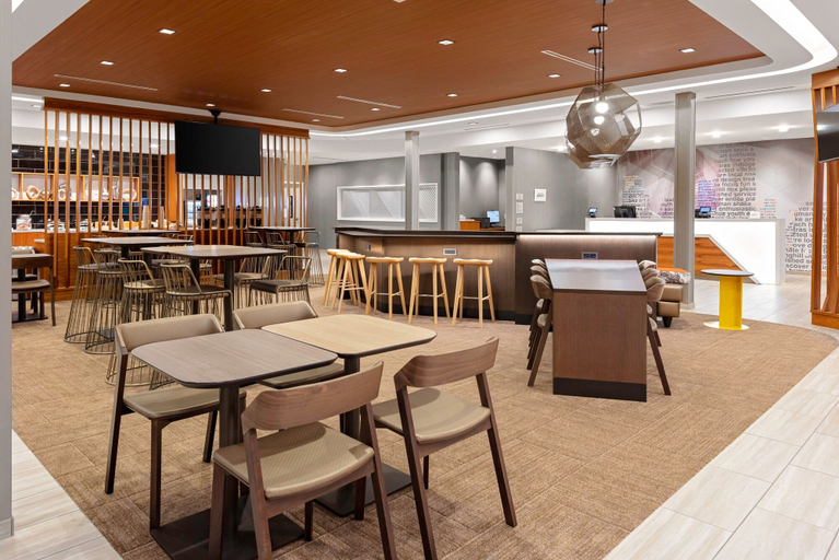 Food & Drinks 5, SpringHill Suites by Marriott Beaufort, Beaufort