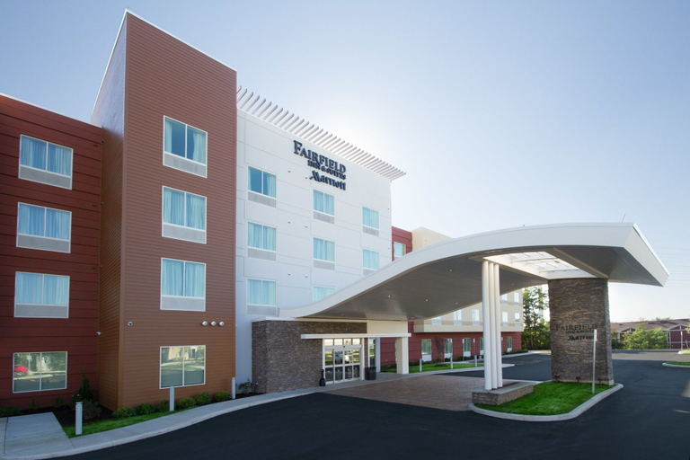 Exterior & Views 2, Fairfield Inn & Suites by Marriott Buffalo Amherst/University, Erie