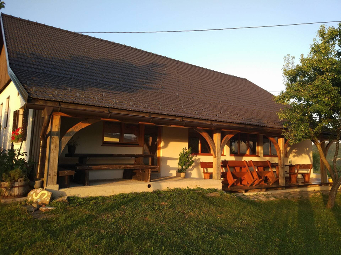 Exterior & Views 2, Tourist Farm Strle, Velike Lašče