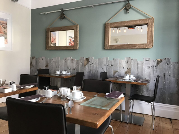 Food & Drinks 4, St Bernards Guesthouse, Cornwall