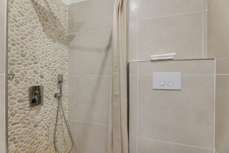 Bathroom 5, Habitat Monti Rooms, Rome