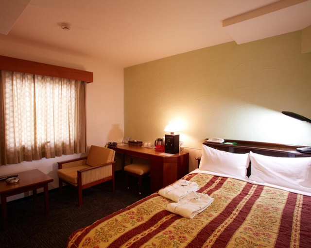 Bedroom 3, Hotel Taira, Naha