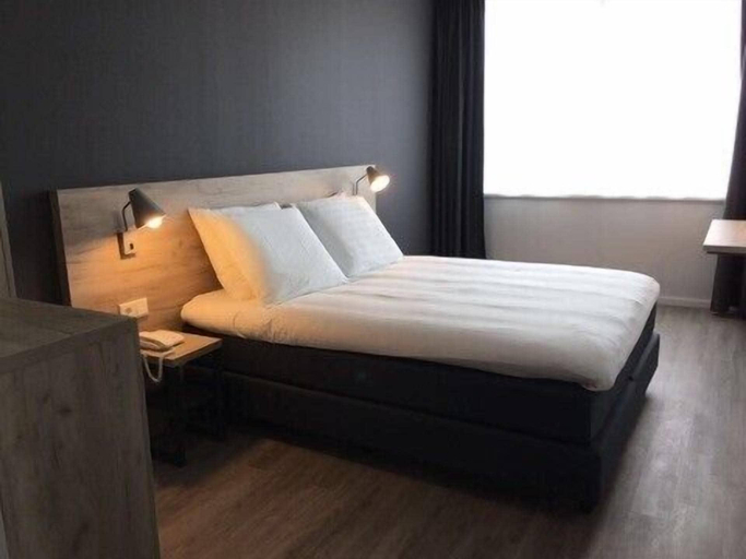Bedroom 2, Joy Hotel, Amsterdam