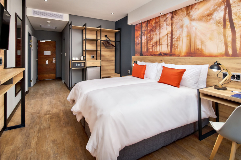 Bedroom 3, Protea Hotel by Marriott Pretoria Loftus Park, City of Tshwane