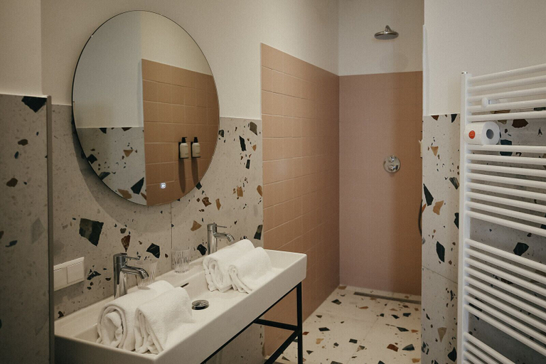 Bathroom 4, Hotel Bries Den Haag Scheveningen, Den Haag