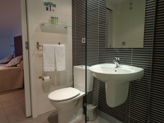 Bathroom 3, Alda Soria Rooms, Soria