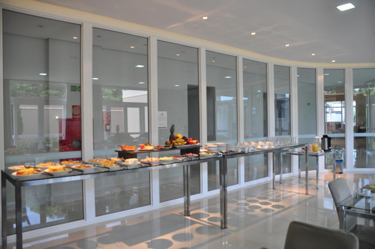 Food & Drinks 5, Kamur Plaza Hotel, Goianésia