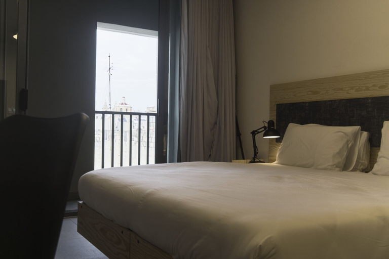 Bedroom 4, Mr. Todd Hotel