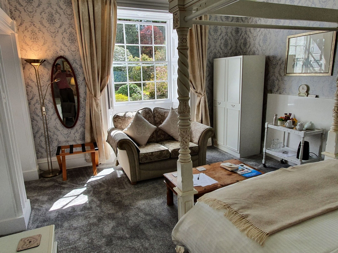 Bedroom 2, Foxghyll Country House B&B, Cumbria