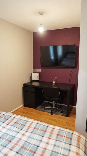 Bedroom 4, North London Apartment - Edmonton, London