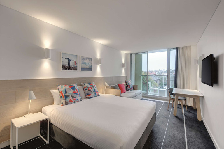 Bedroom 3, Adina Apartment Hotel Bondi Beach Sydney, Sydney