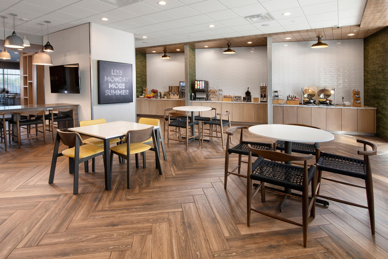 Food & Drinks 4, Fairfield Inn and Suites Dallas East, Dallas