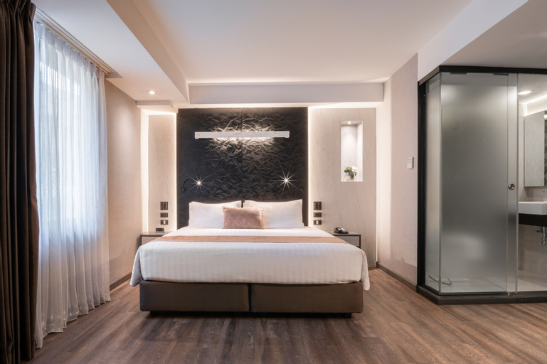 Bedroom 24