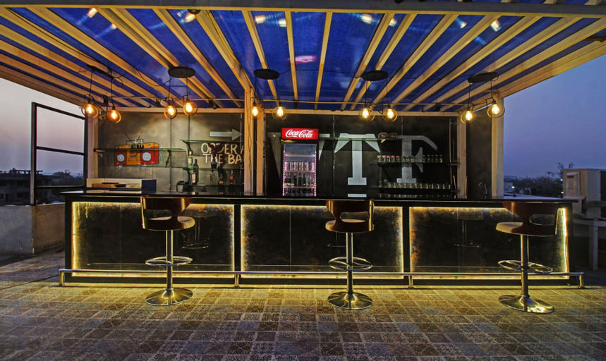 Food & Drinks 5, Treebo The Boss, Nagpur