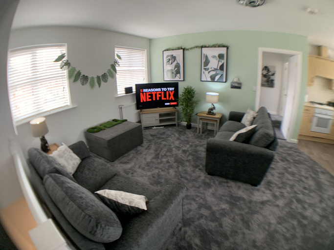 Others 4, The coach house views netflix sleeps 5, Leicestershire