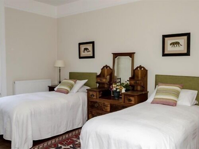 Bedroom 2, The Lions, Nottinghamshire