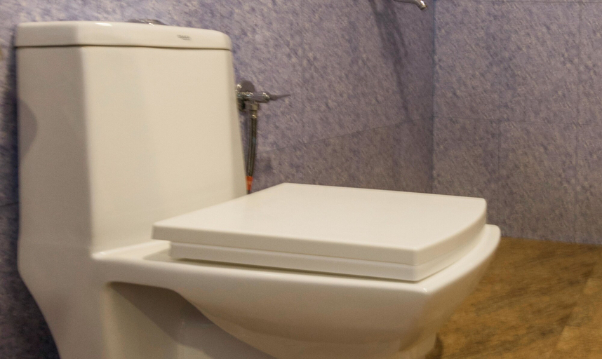Bathroom 3, Treebo Lands End Beach Resort - 100m from Beach, North Goa