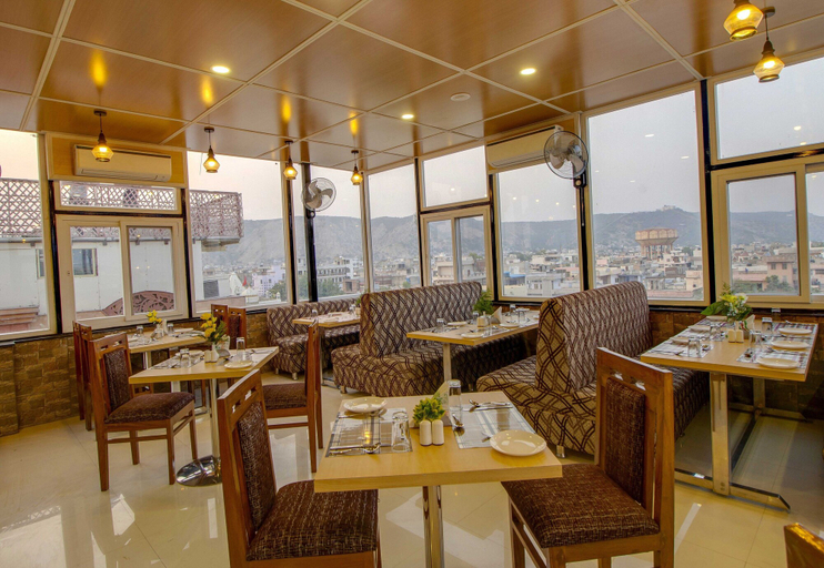 Food & Drinks 5, Jasoda Heritage Hotel Near Hawa Mahal, Jaipur