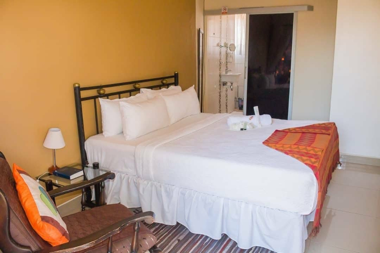 Bedroom 3, Padandaro Guest House, Bulawayo