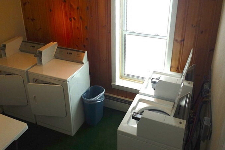Bathroom 4, Baxter Park Inn, Penobscot