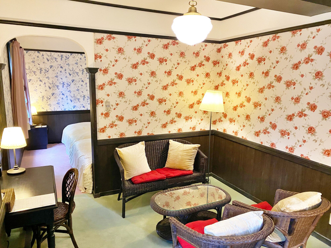 Bedroom 4, Restaurant & Hotel Traumerei, Hakuba