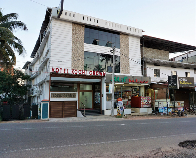Exterior & Views 2, Hotel Kochi Crown, Ernakulam