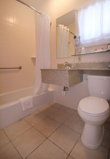 Bathroom 4, Skaket Beach Motel, Barnstable