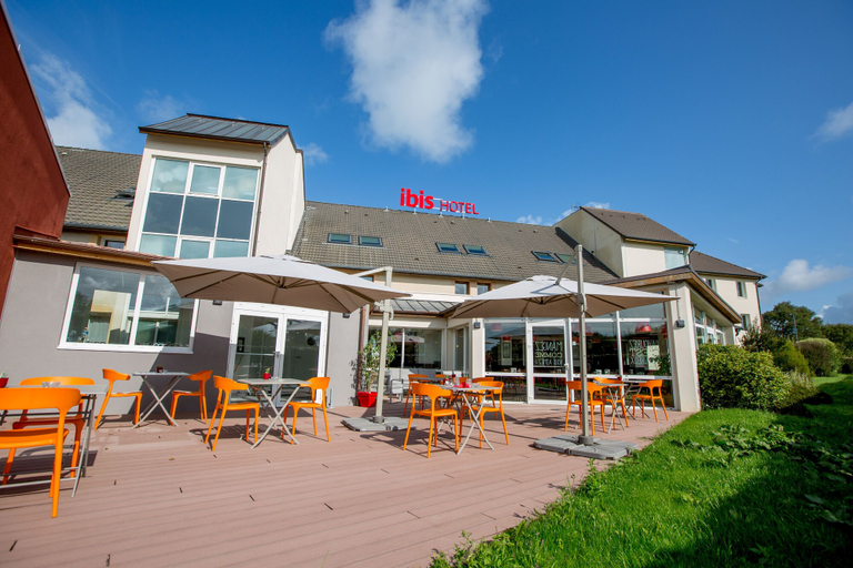 Exterior & Views 2, ibis budget Cherbourg La Glacerie, Manche