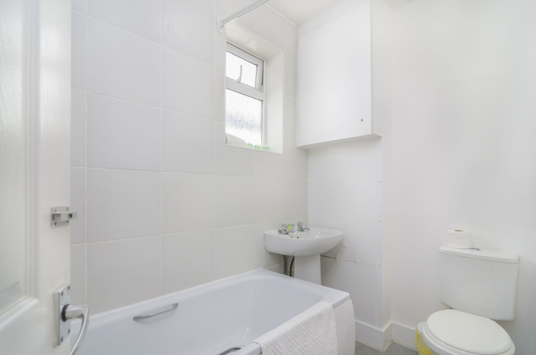 Bathroom, The Rock House, London