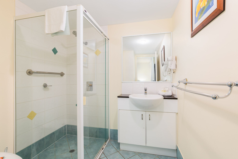 Bathroom 4, Marcoola Beach Resort, Maroochy - Coastal North