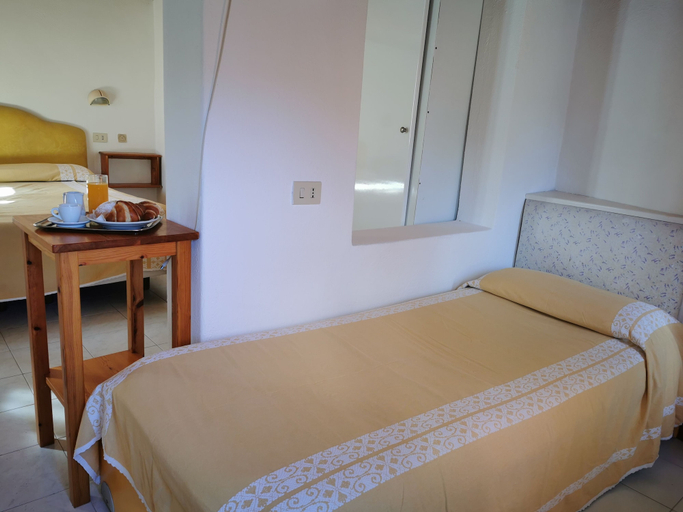 Bedroom 2, Hotel La Maggioressa, Napoli