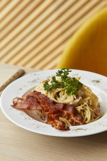 Food & Drinks 28