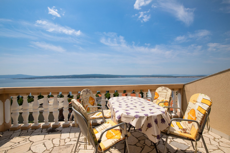 Others 5, Seaview Apartment Paula 6 300m From Sea, Crikvenica