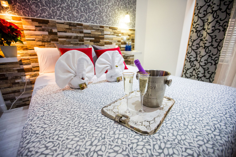 Food & Drinks 4, Hostal Adis, Madrid