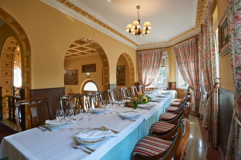 Food & Drinks 4, El Carmen, Asturias
