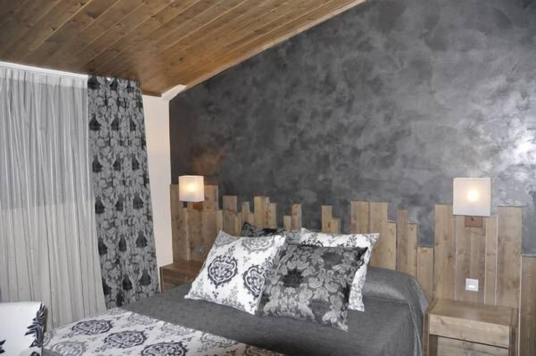 Bedroom 2, Hotel Santa Bàrbara, Barcelona
