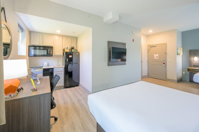 Bedroom 15