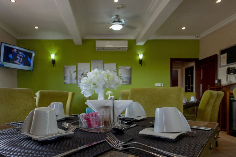 Food & Drinks 5, Frederick's Lodge, Kumasi