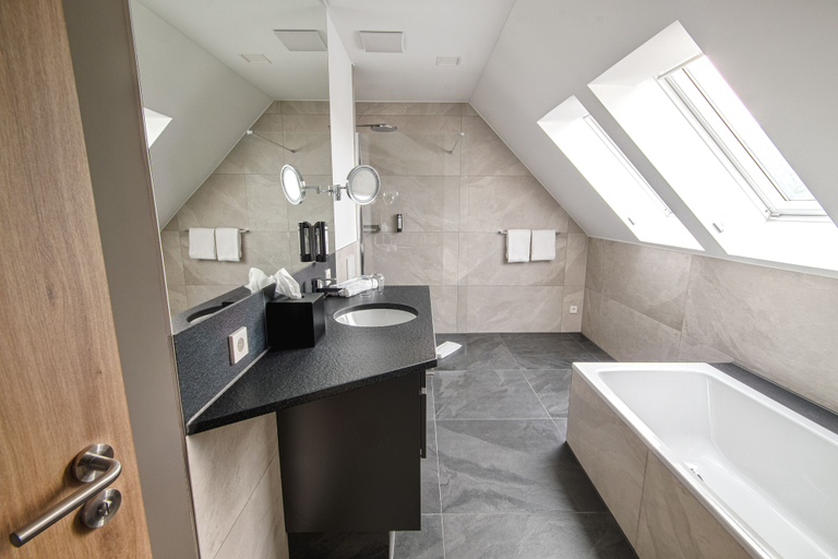 Bathroom 4, Hotel Kupferzell, Hohenlohekreis