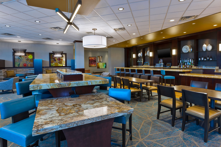 Food & Drinks 5, Courtyard by Marriott Omaha La Vista, Sarpy