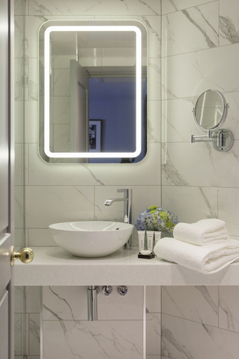 Bathroom 4, The Davenport, Dublin