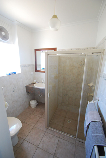 Bathroom 4, Comfort Inn & Suites Augusta Westside, Port Augusta