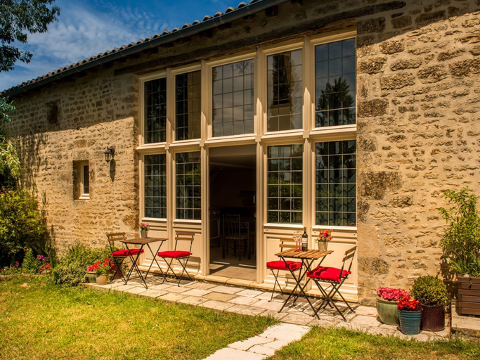 Exterior & Views 2, Château le Retail, Vendée