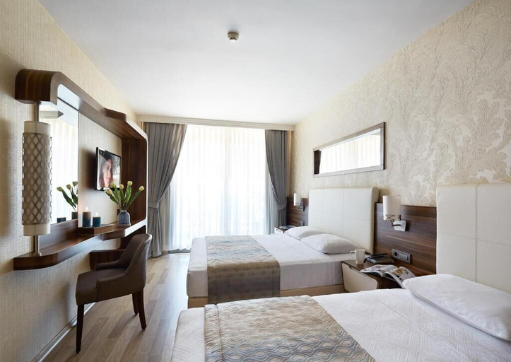 Bedroom 2, Emre Beach & Emre Hotel, Marmaris