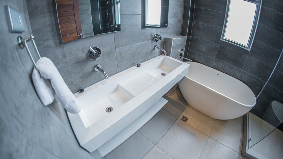 Bathroom 5, 37 On Kikambala - Kileleshwa, Dagoretti North
