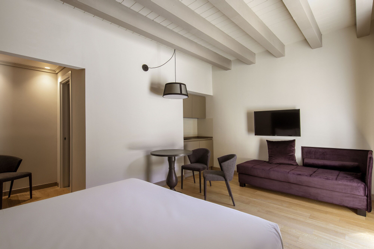 Bedroom 22