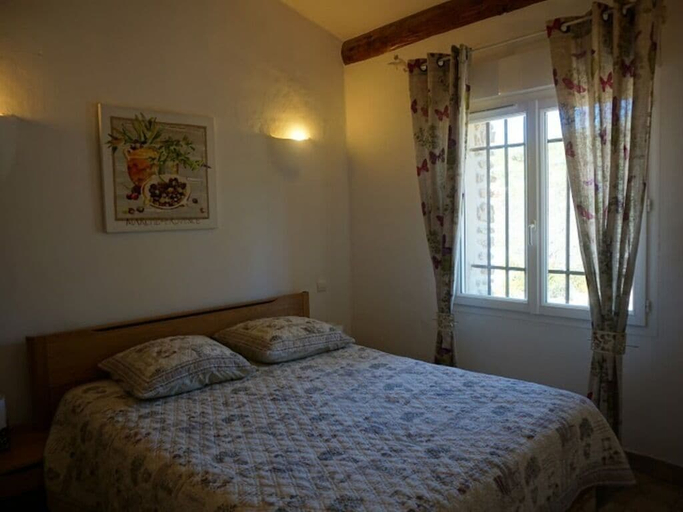 Bedroom 3, La Buisse, Alpes-de-Haute-Provence