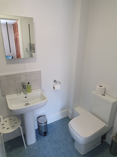 Bathroom 5, Alexandra Hotel, Dorset